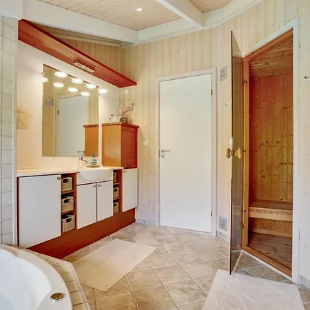 Friderike - 200m From The Sea By Interhome Blokhus